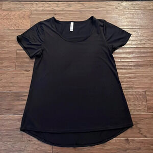 LulaRoe Simply Comfortable Black Short Sleeve Shirt Size M